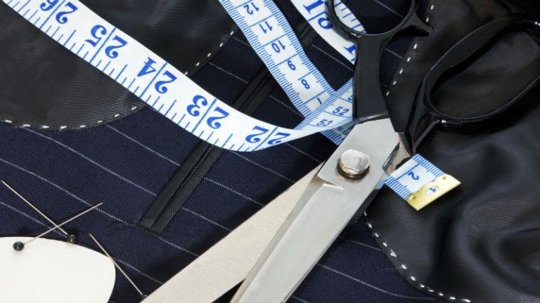 4 Reasons to Have a Professional Tailor Your Clothes